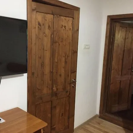 Guest house Casa Mateiana 3*