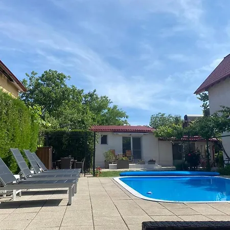 Guest house Casa Mateiana 3*